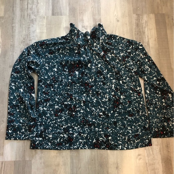 Elizabeth and James size medium blouse - Picture 2 of 14